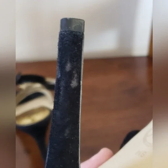 Michael Michael Kors Cameron Black & Gold Women's Heels Size 9 - Picture 7 of 10